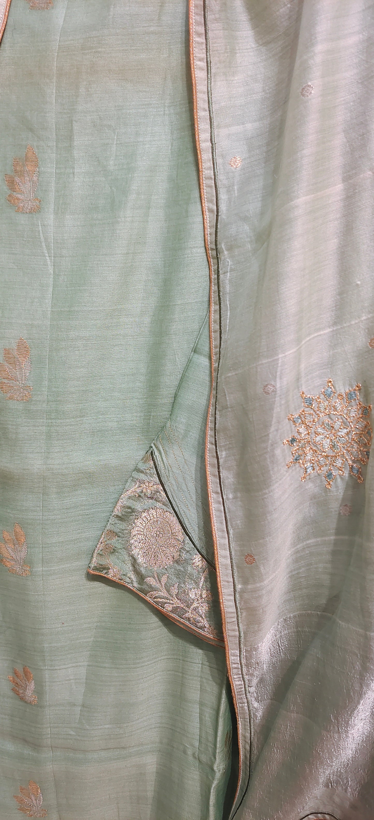Semi Stitched Formal Chanderi Suitset