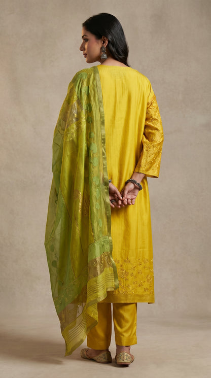 Semi Stitched Chanderi Formal Suitset