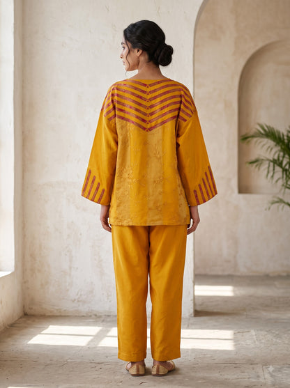 SemiStitched Chanderi Zari Woven Tunic