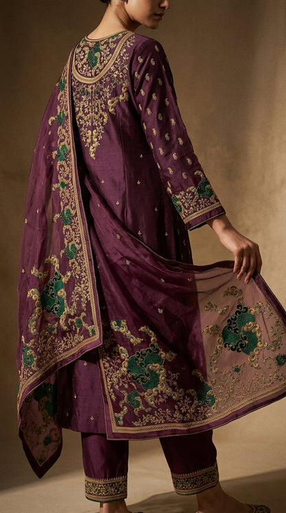 Customised Chanderi Embroidered set