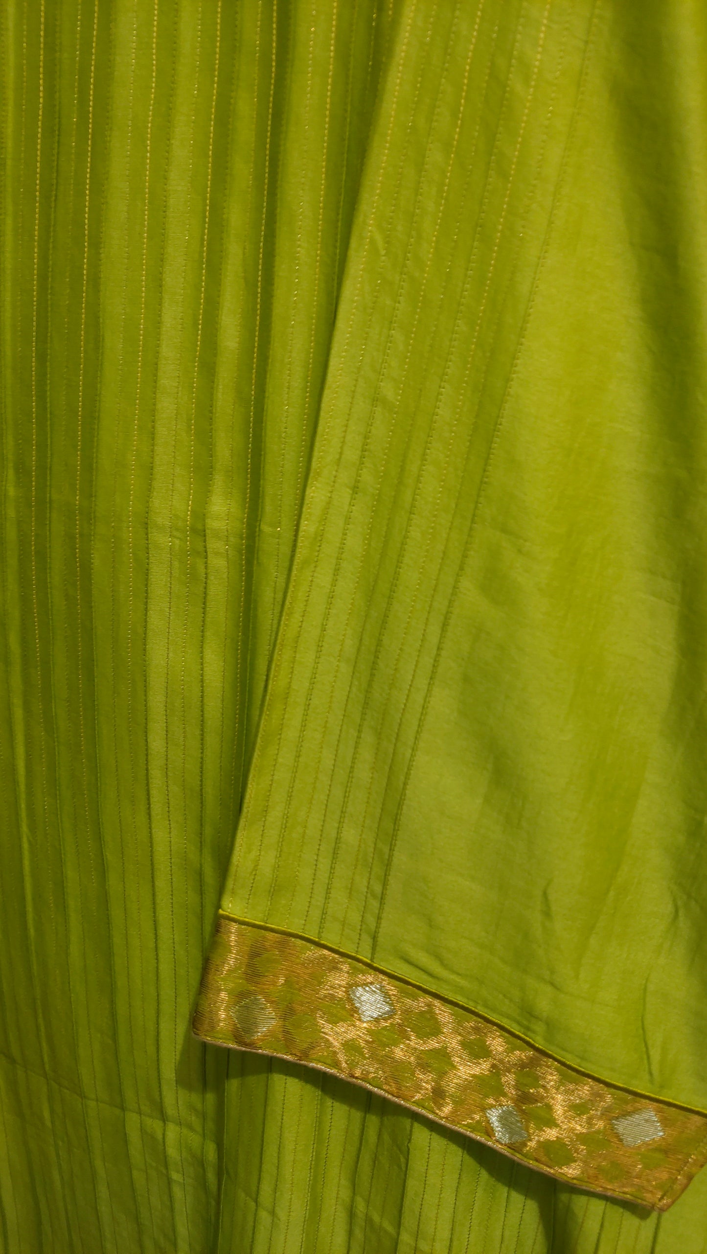 Semi Stitched Chanderi Formal Suitset